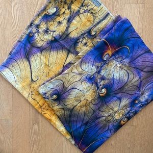 Beautiful Cashmere Scarf / Wrap from Paris NWOT